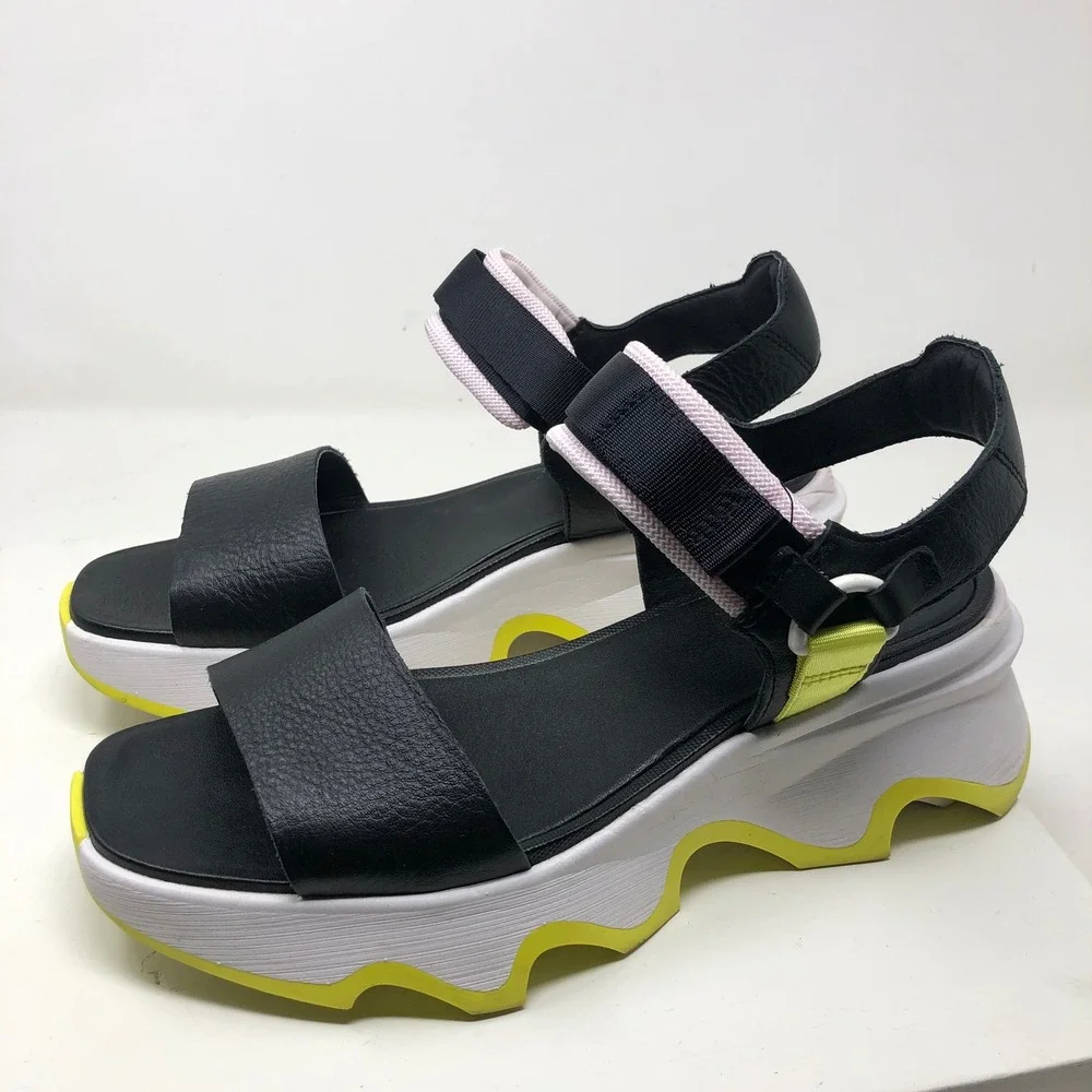 Sorel Kinetic Impact Y-Strap High Sandals Womens 9 Black Yellow Bold Athleisure